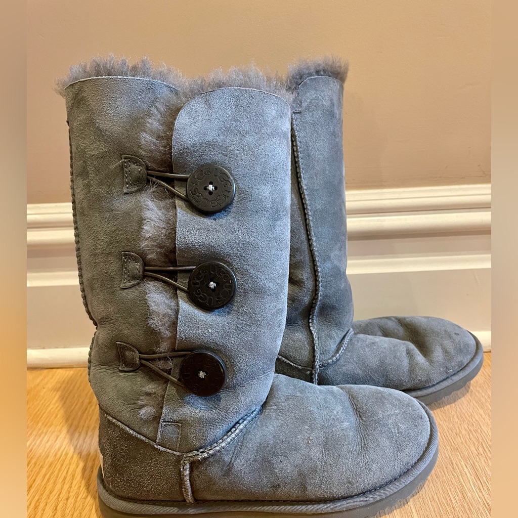 Ugg Bailey Button Triple Boot